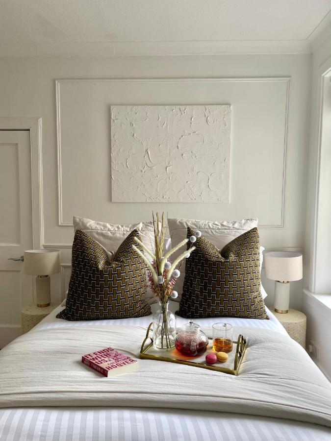 Stylish & Chic Central Apartment With Hot Tub Περθ Εξωτερικό φωτογραφία